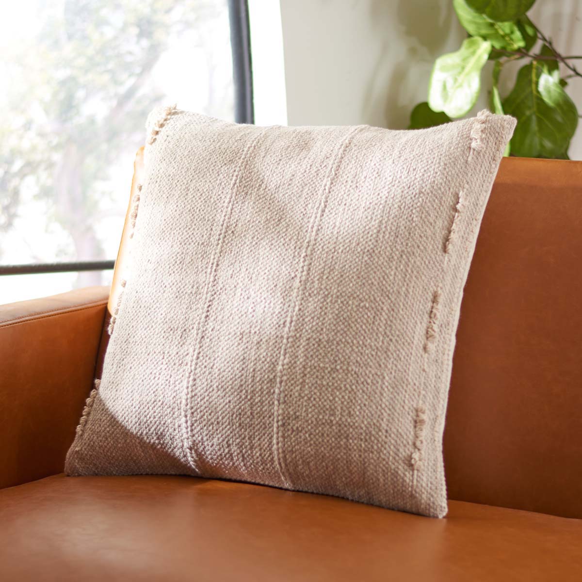 Safavieh Nikola Pillow , PLS9708 - Grey