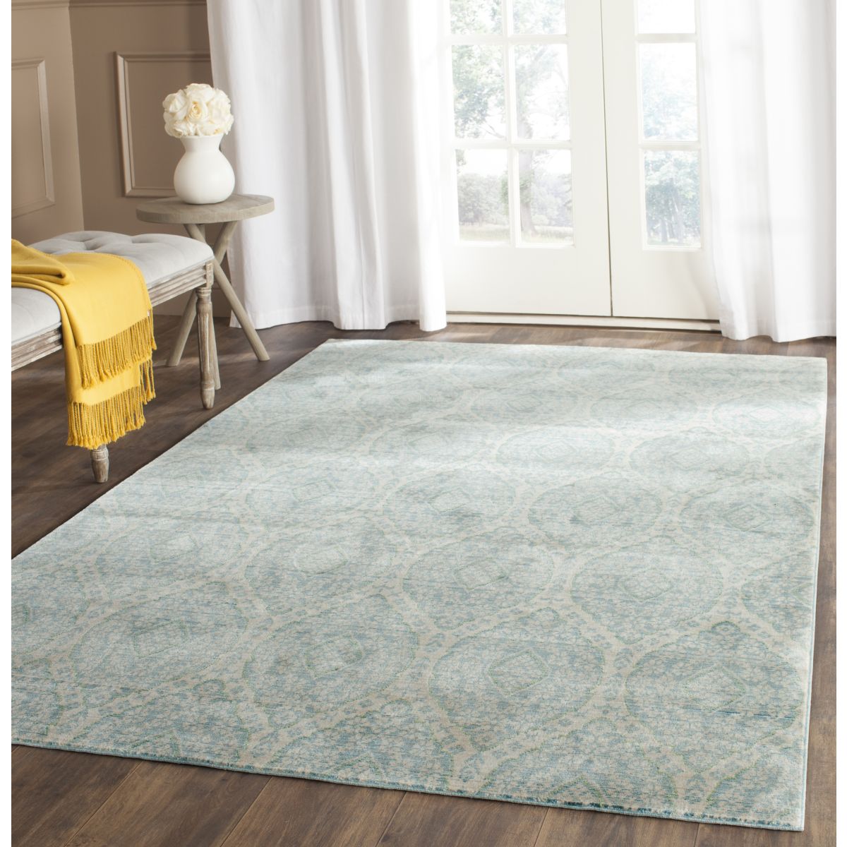 Safavieh Valencia 206 Rug, VAL206 - Alpine / Cream