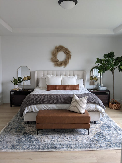 Safavieh Valencia 568 Rug, VAL568 - Ivory / Blue