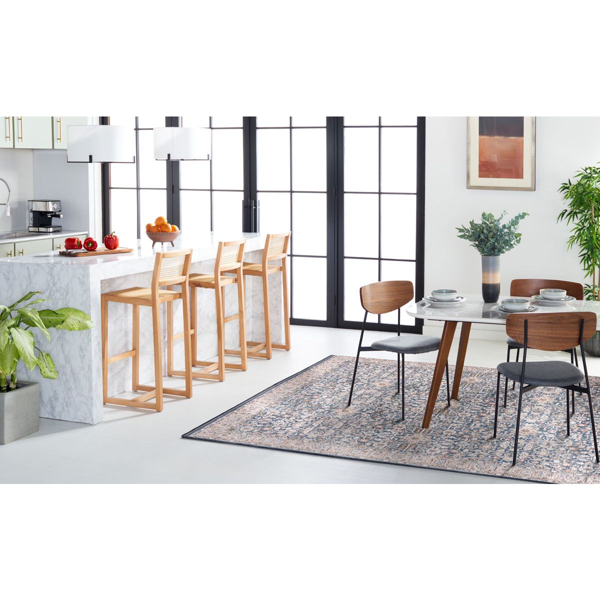 Safavieh Vivaldi 546 Rug, VIV546 - Light Blue / Ivory