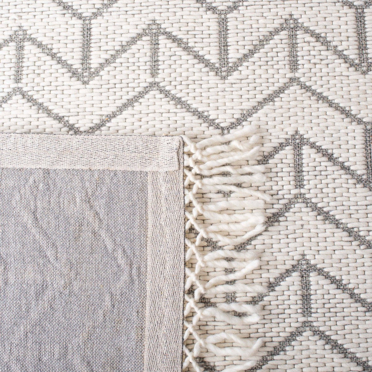 Safavieh Vermont 310 Rug, VRM310 - Ivory